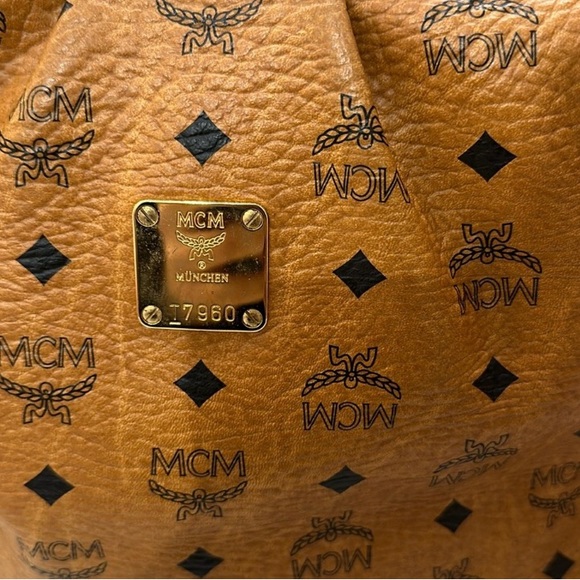 MCM Cognac Shoulder Bag - Picture 3 of 16